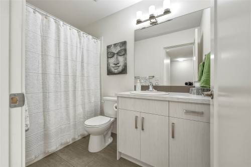 25-933 Mt Robson Place, Vernon, BC 