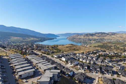 25-933 Mt Robson Place, Vernon, BC 