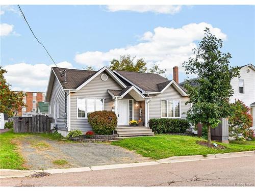 35 Kirkwood Dr, Moncton, NB 