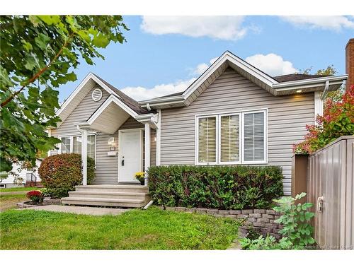 35 Kirkwood Dr, Moncton, NB 