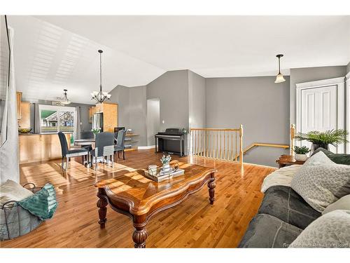 35 Kirkwood Dr, Moncton, NB 