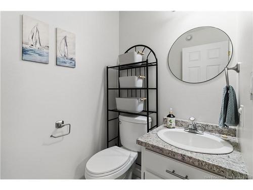27 Glenview Crt, Riverview, NB 