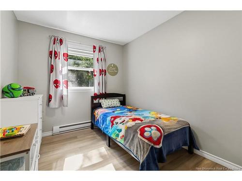 27 Glenview Crt, Riverview, NB 