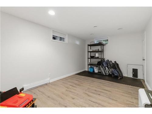 27 Glenview Crt, Riverview, NB 