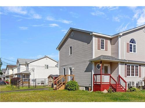77 Stoneham Dr, Moncton, NB 