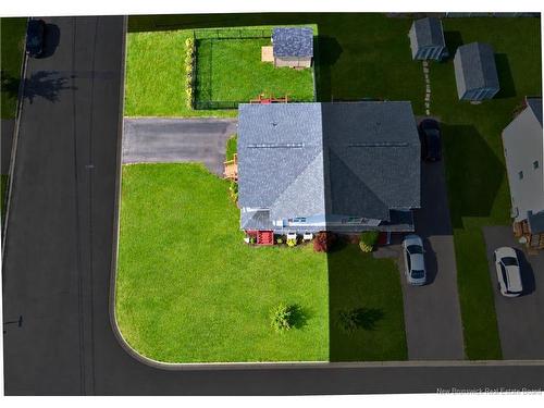 77 Stoneham Dr, Moncton, NB 