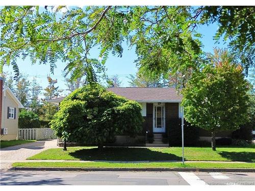 62 Ayer Ave, Moncton, NB 