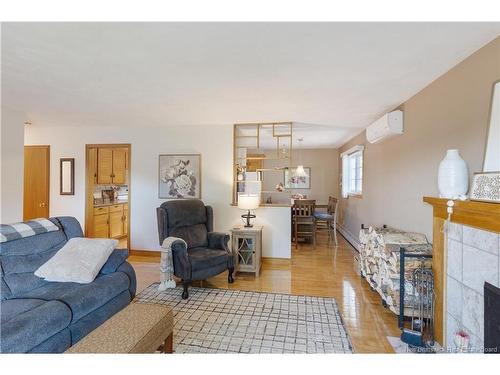 62 Ayer Ave, Moncton, NB 