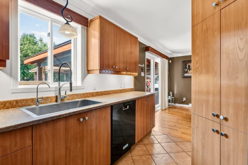 Cuisine - 38 Rue Marcel-Vidal, Blainville, QC 