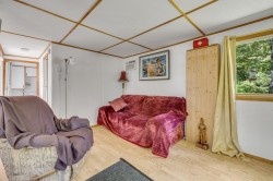 Salon - 