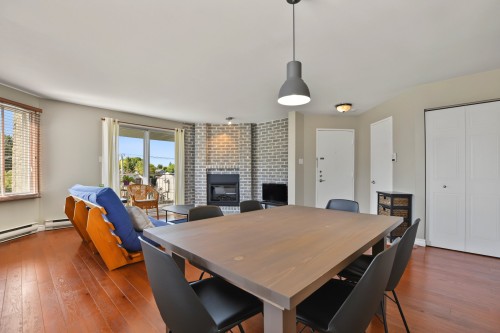 Salle à manger - 50-1470 Boul. De La Grande-Allée, Boisbriand, QC 