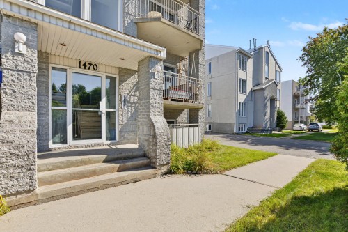 Façade - 50-1470 Boul. De La Grande-Allée, Boisbriand, QC 