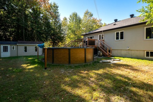 Cour - 1329 Rue Du Vallon, Sainte-Julienne, QC 