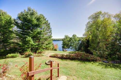 Vue sur l'eau - 1584 Ch. Du Lac-Chaud, La Macaza, QC 