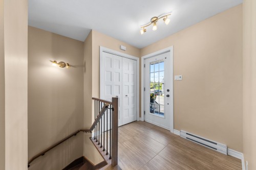 Hall d'entrée/Vestibule - 64 62E Avenue, Saint-Paul-De-L'Île-Aux-Noix, QC 