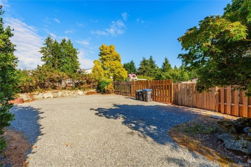 1940 Emma Way, Nanaimo, BC 