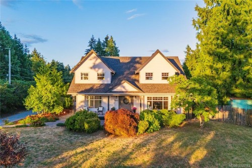 1940 Emma Way, Nanaimo, BC 