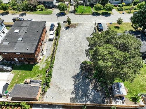 914 Mcnaughton Ave, Esquimalt, BC 
