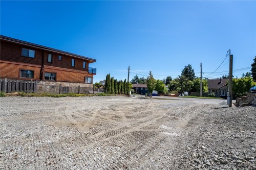 914 Mcnaughton Ave, Esquimalt, BC 