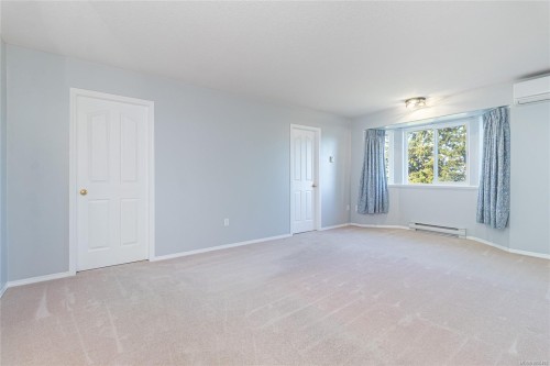 6033 Chippewa Rd, Duncan, BC 