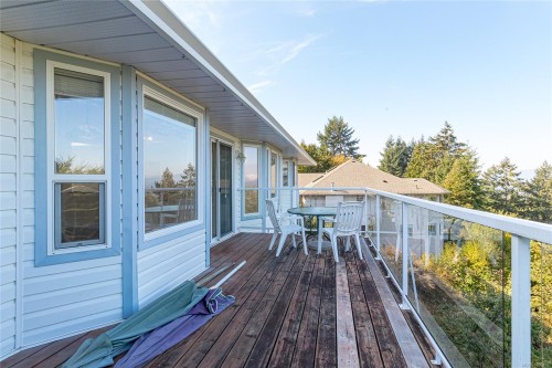 6033 Chippewa Rd, Duncan, BC 