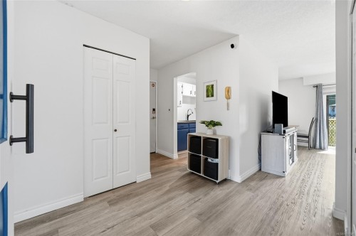#6-129 Sixth Ave East, Qualicum Beach, BC 