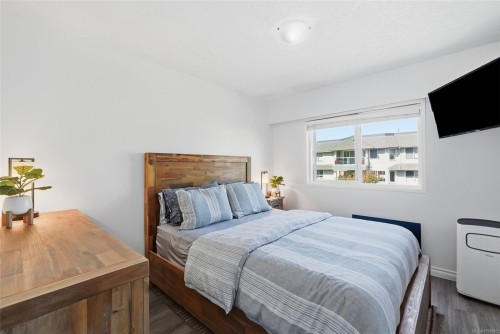 #6-129 Sixth Ave East, Qualicum Beach, BC 