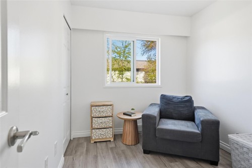 #6-129 Sixth Ave East, Qualicum Beach, BC 