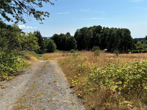 6275 Old East Rd, Central Saanich, BC 