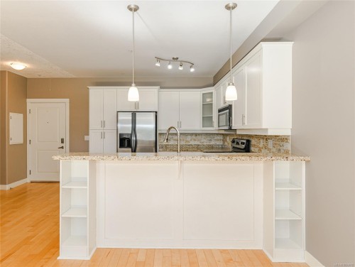 #317-2710 Jacklin Rd, Langford, BC 