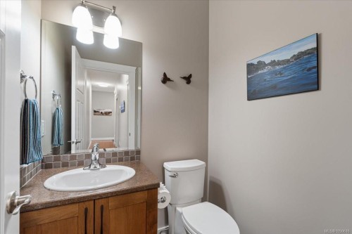 6158 Arlin Pl, Nanaimo, BC 