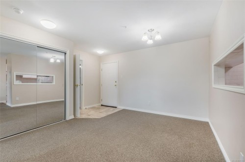 #111-4971 Songbird Pl, Nanaimo, BC 