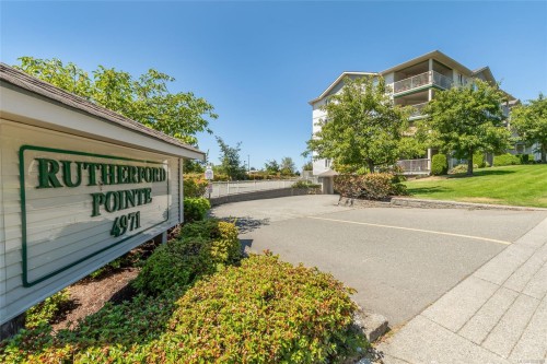 #111-4971 Songbird Pl, Nanaimo, BC 