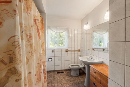 8625 Aldous Terr, North Saanich, BC 
