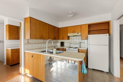 8625 Aldous Terr, North Saanich, BC 