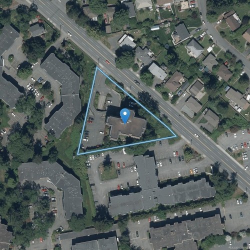 #404-4030 Quadra St, Saanich, BC 