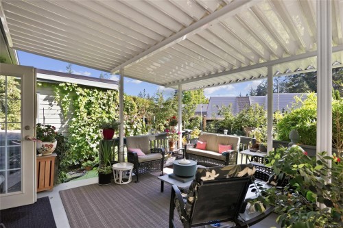 1719 Centennial Ave East, Comox, BC 