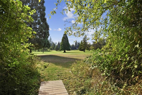 1719 Centennial Ave East, Comox, BC 