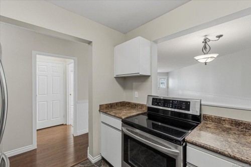 #208-2562 Departure Bay Rd, Nanaimo, BC 