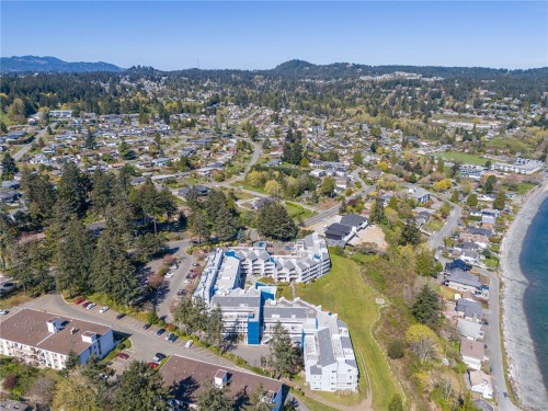 #208-2562 Departure Bay Rd, Nanaimo, BC 