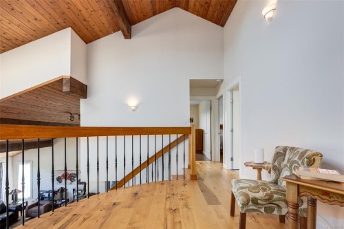 10870 Olsen Rd, Saltair, BC 