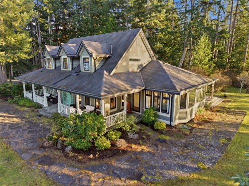 2023 Seahaven Rd, Nanoose Bay, BC 
