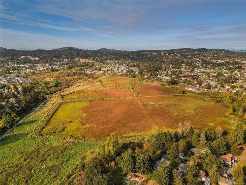 4039 Daffodil Pl, Saanich, BC 
