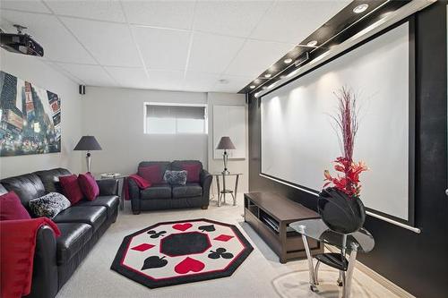 22 Oakmont Cr, Headingley, MB 