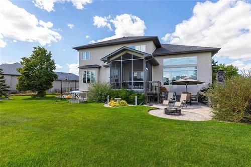 22 Oakmont Cr, Headingley, MB 