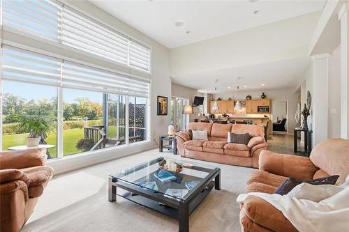 22 Oakmont Cr, Headingley, MB 