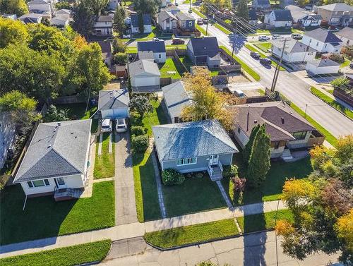 680 Government Ave, Winnipeg, MB 