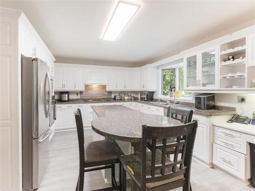 21 Oakfield Dr, St Andrews, MB 
