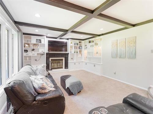 21 Oakfield Dr, St Andrews, MB 