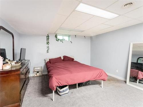 21 Oakfield Dr, St Andrews, MB 
